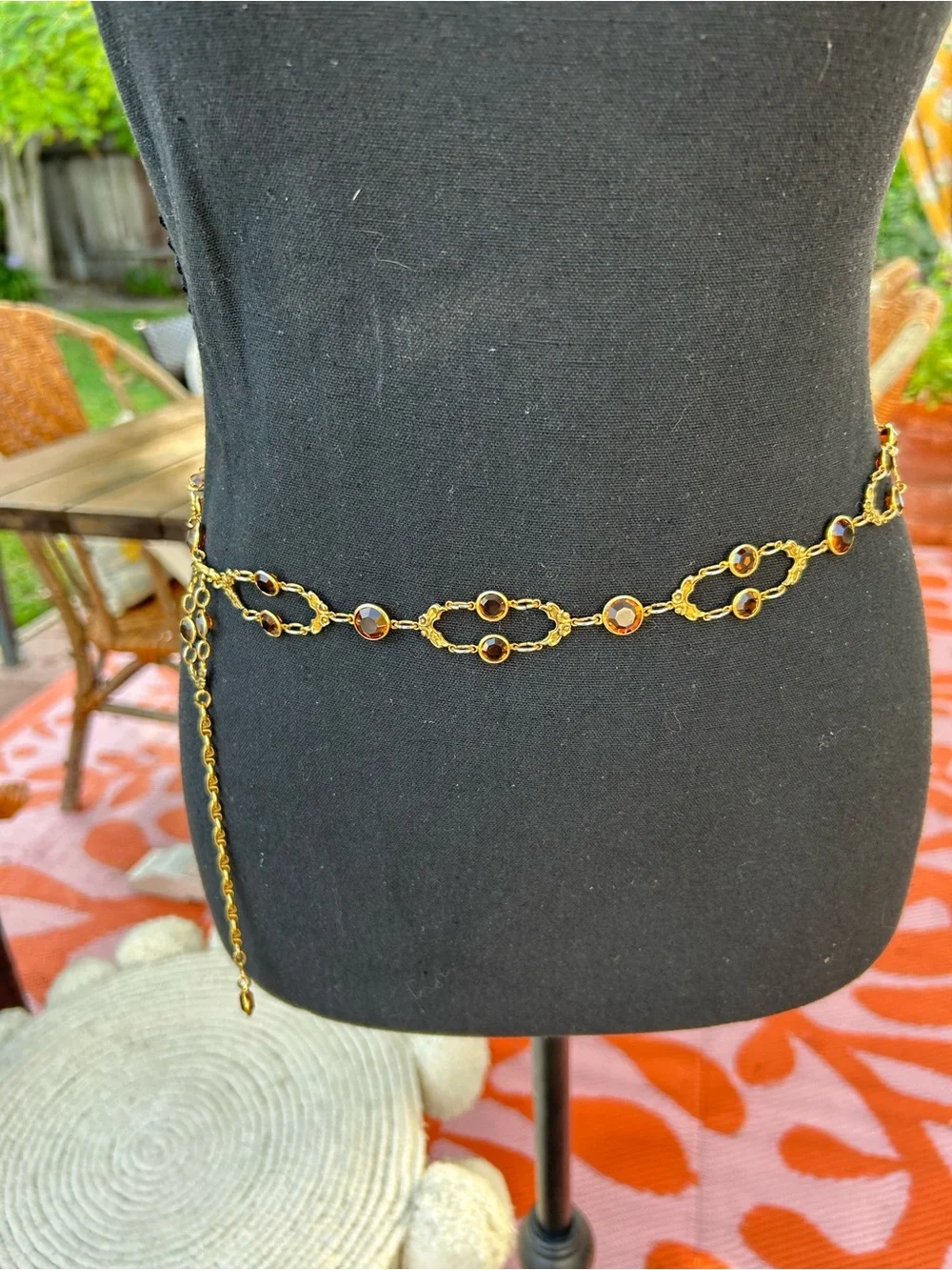 Beautiful vintage gold tone amber jeweled chain belt